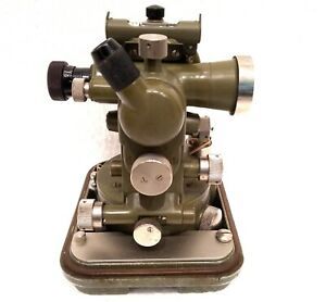 ANTIQUE VTG VERY RARE 1ST VERSION DKM1 THEODOLITE W/WOODEN TRIPOD &amp; ACCESORIES