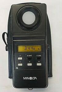 Minolta CL-100 Chroma Meter with Carrying Case
