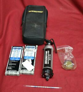 Sensidyne Gas Detector Pump Kit w/  Detector and  Tubes * comes with case