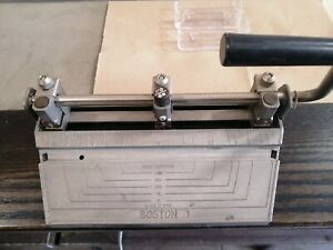 Vintage Boston Heavy Duty Metal 3 Hole Punch w/Measuring Gauge Hunt Manuf. Co