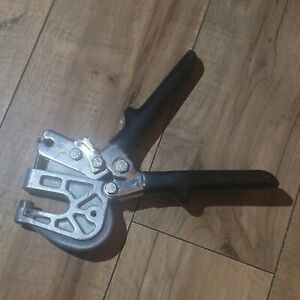 MALCO TOOLS PL1T PUNCH LOCK METAL STUD CRIMPER TOOL #B-1