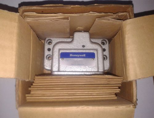 NEW Honeywell Microswitch 104LD2-PG 2 position multiple limit switch
