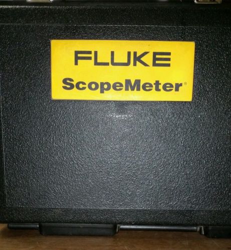 Fluke model 123 scopemeter and Fluke i1010 ac/DC current clamp