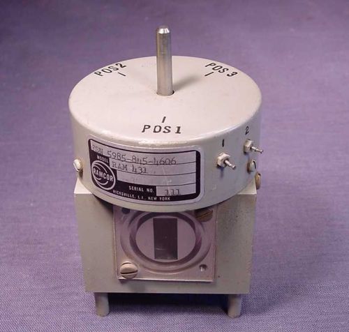 Manual Three Position Wave Guide Switch RAMCOR RAM 43 Approx .875: x .375&#034; NEW
