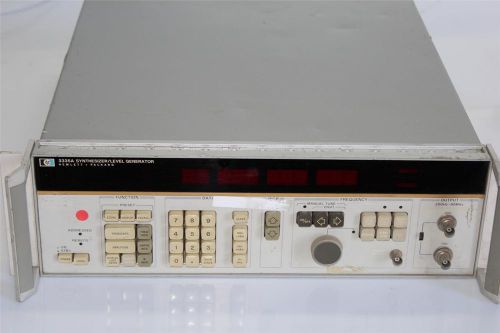 HP Agilent 3335A Synthesizer / Level Generator, 200 Hz to 80 MHz