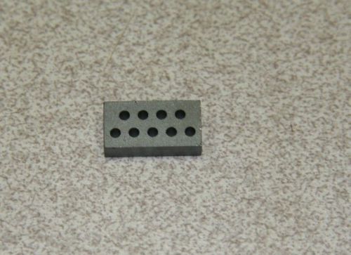 LAIRD-SIGNAL INTEGRITY PRODUCTS    29D3567-000    FERRITE BLOCK