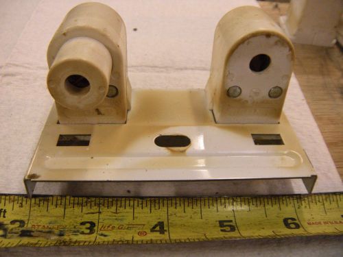 Fluorescent lamp holders single pin fa8 plunger and fixed leviton 2536 &amp; 2537 for sale