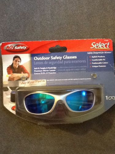 AO Safety Fuel Safety Glasses Silver Frame Blue Mirror Lens - New in Box