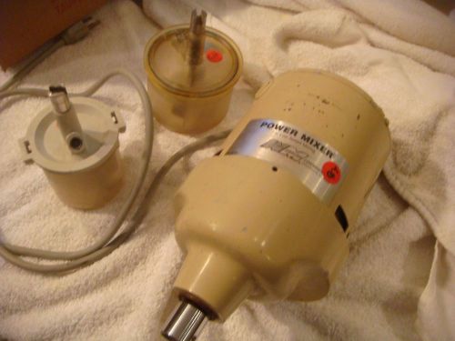 USED WHIP MIX MODEL B MIXER LOW SPEED ONLY NO VACUUM AND WITH 2 BOWLS