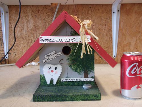 FUNNY Dentist Bird House, Office Decor, WORLD&#039;S BEST DENTIST ON DUTY