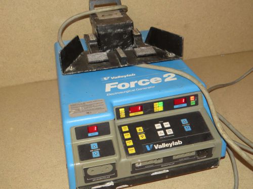 VALLEYLAB FORCE 2 ELECTROSURGICAL UNIT  W/ FOOT PEDAL