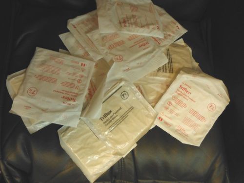 TRIFLEX STERILE LATEX POWDERED SURGICAL GLOVES SIZE 7.5 LOT OF 20PR 2D7254