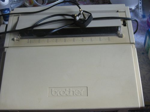 BROTHER AX-140 ELECTRIC TYPEWRITER