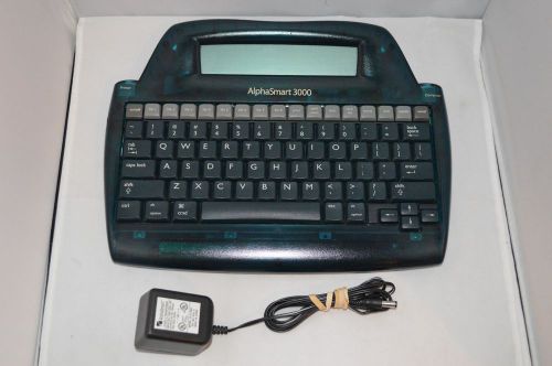 AlphaSmart 3000 word processing computer with power cable/ rechargable batteries