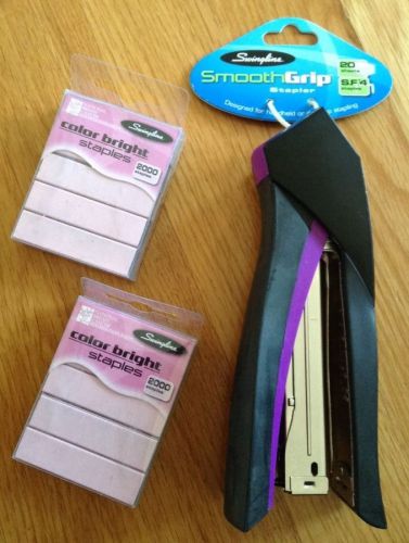 Swingline Smooth Grip Stapler (20 Sheet Capacity) w/Pink Staples