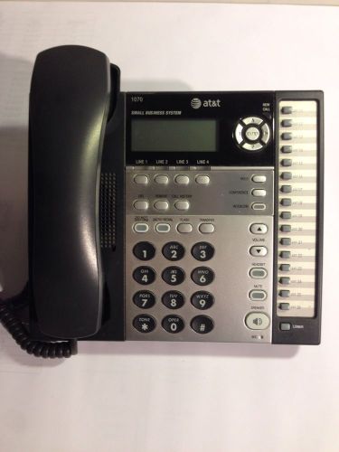 AT&amp;T 1070 Small Business System Telephone EXCELLENT