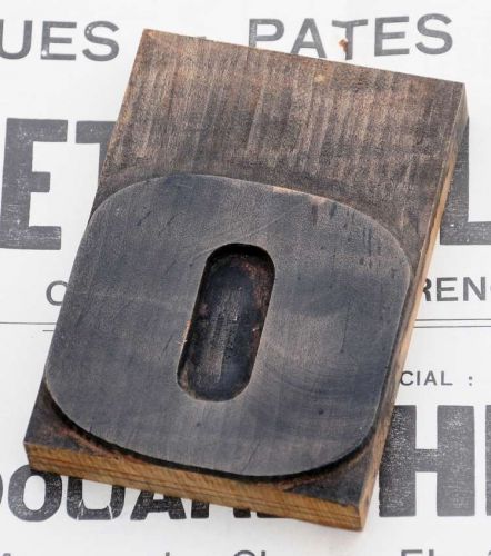 bold fat letter: &#034;o&#034; vintage wooden letterpress printing block wood type printer