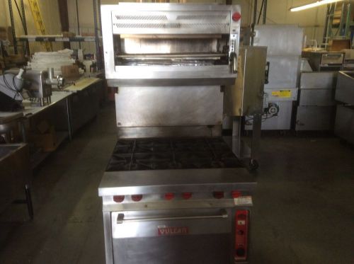 VULCAN HEAVY DUTY 6 BURNER NAT GAS RANGE, BROILER , AND CONVECTION OVEN TESTED