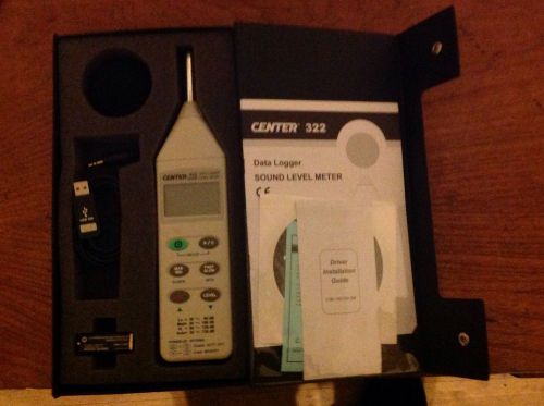 CENTER 322 DATA Logger Sound Level Meter 30 to 130 dB With