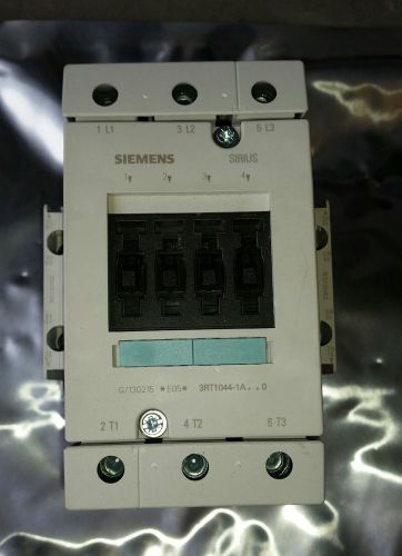 Siemens 3RT1044-1AK60 Contactor w/ 2 3RH1921-1EA11    New