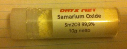 Samarium oxide Sm2O3 9 grams plus