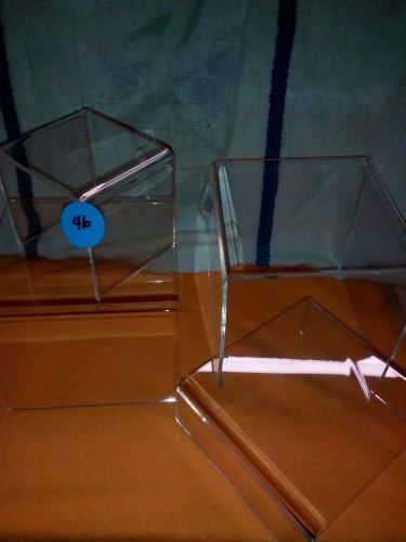 ACRYLIC DISPLAY RISER SET BLEMISHED ASSORTED SIZES 4 Pieces  # LOT 46