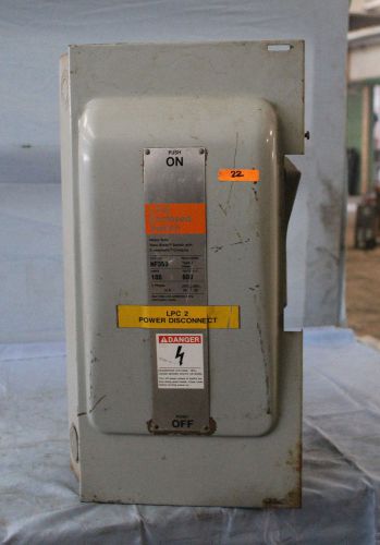Siemens ite fusible enclosed disconnect switch 100 amp 600 volt #nf353 will ship for sale