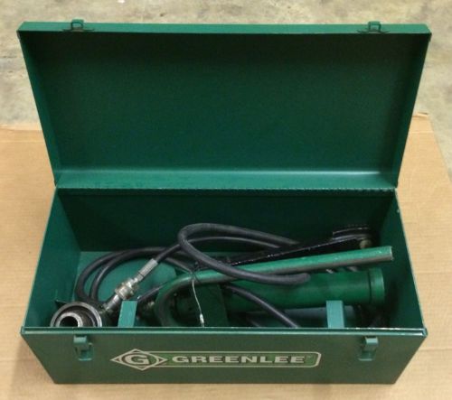 Greenlee 1725 Hydraulic Foot Pump 6500 PSI with Metal Case