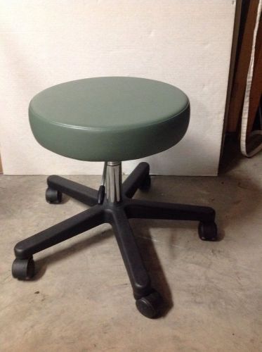 Adjustable Stool W/Out Back