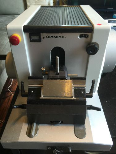 Olympus Cut 4060E Microtome with Cut 2020A Low Profile Blade microTec