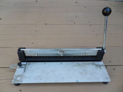Offset Plate Punch - Lassco Wizer Model W-166 - 25 hole