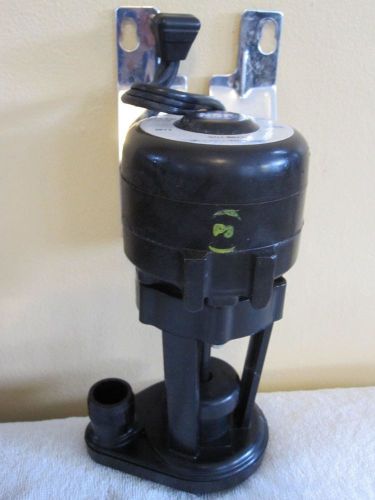 Manitowoc Water Pump 14-8027-9 230V Used