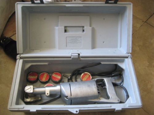 Kett ks-25am d-handle 120-volt electric saw unit with kett metal cutting blades for sale