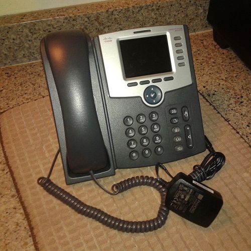 Cisco spa525g2 5-line ip phone color display poe wifi bluetooth - reset &amp; tested for sale