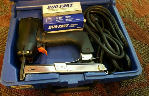 Duo fast ewc5018a 20 gauge 1/2-inch crown electric stapler + staples box for sale