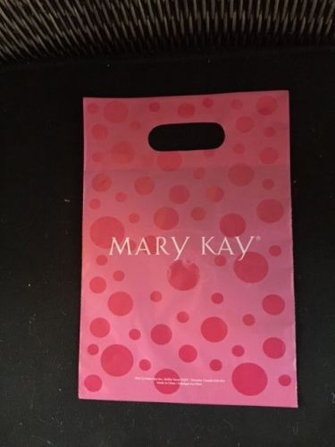 Mary Kay Small Merchandise Bags - Plastic- Lot of 20