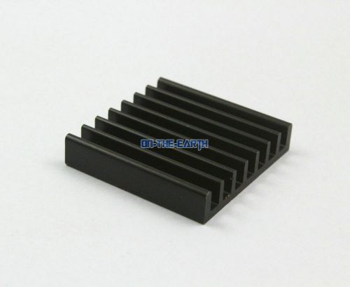 30 Pieces 25*25*5mm Aluminum Heatsink Radiator Chip Heat Sink Cooler / Black