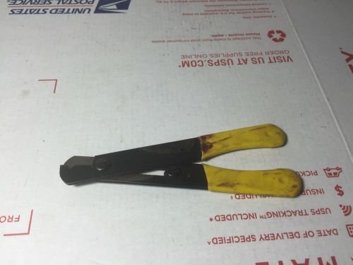 K. Miller Tool Model 100 Used Yellow Handle Wire Strippers (#0079)
