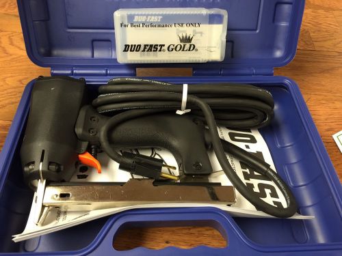 Duo-fast carpetpro electric tacker/stapler new with plastic case and staples for sale