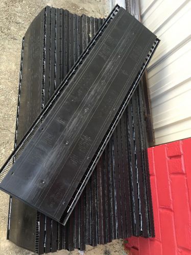 (12) Headrick Full Flow Vent Shingle Over Ridge 4&#039;ft x 14&#034; Inch  Roof