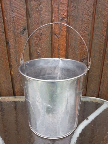 Great Stainless Steel Pail with Handle Measures 11&#034; High Holds 3 Gallons