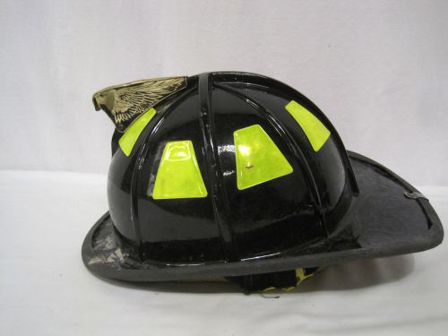 Cairns Firefighter Black Helmet Turnout Bunker Gear Model 1010 w/Eagle (H0234