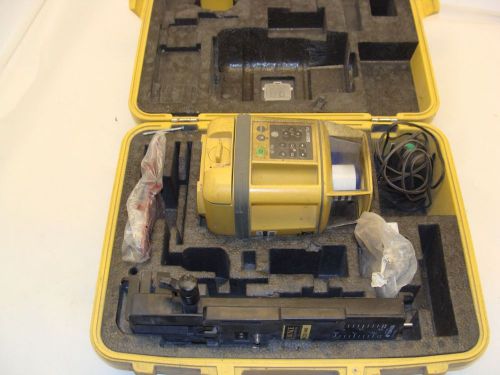 TOPCON RL-VH2B VERTICAL / HORIZONTAL LASER USED WITH CASE AND ACCESSORIES