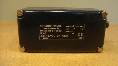 LOT OF (8) NOS SCHMERSAL MAGNETIC SENSOR SWITCHES BN 20-2RZ-ST2628
