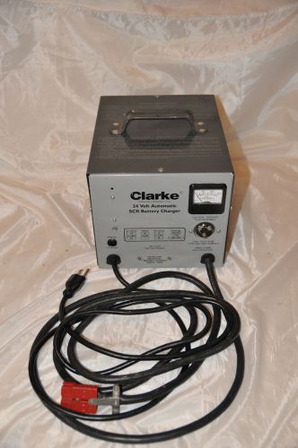 Clarke SCR 24Volt/25Amp Battery Charger 40512B w/ SB-50 red plug