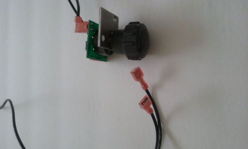 HOBART SLICER 2912 AUTOMATIC SPEED SLECTOR SWITCH ASSY (2 WIRES)