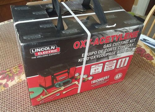 BRAND NEW Lincoln Electric Welding Tools Cut Welder Kit KH838