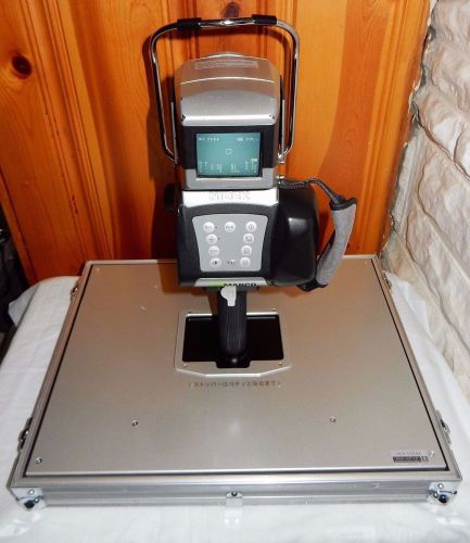 Nidek ARK-30 portable and table mounted autorefractor keratometer