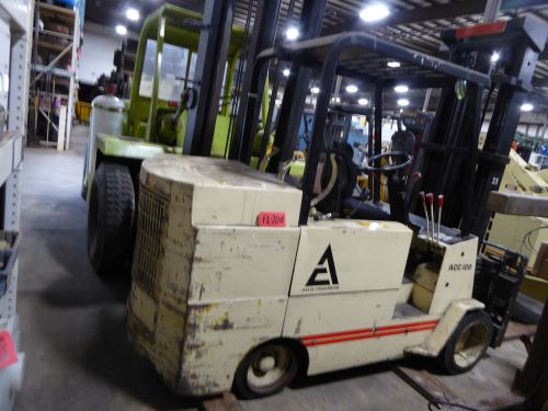 Allis-Chalmers 12,000 Capacity Forklift (FL2011)