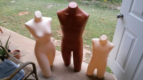 9 MANNEQUINS FOR SALE - LOCAL PICK UP ONLY - 7 FEMALES 1 MALE 1 CHILD - ALABAMA
